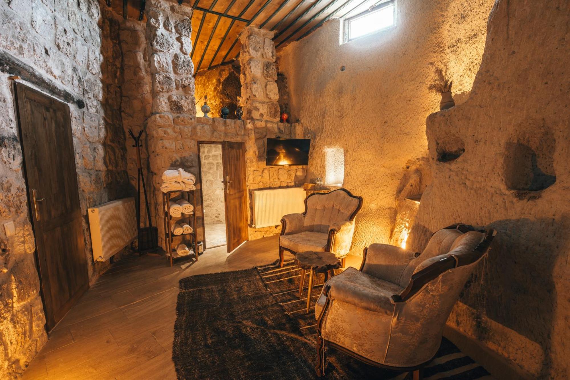 Saliche Cave Suite เนฟซิเฮียร์ ภายนอก รูปภาพ